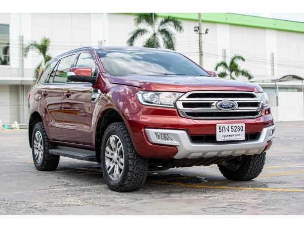 Ford Everest Titanium 4WD 3.2 A/T (2016)